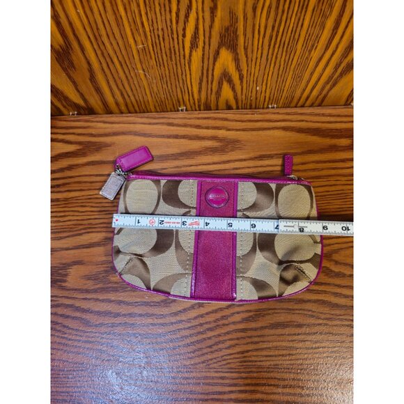 Coach Small Beige & Pink Signature Canvas Wristlet Bag With Zip Closure & Metal - Picture 8 of 9